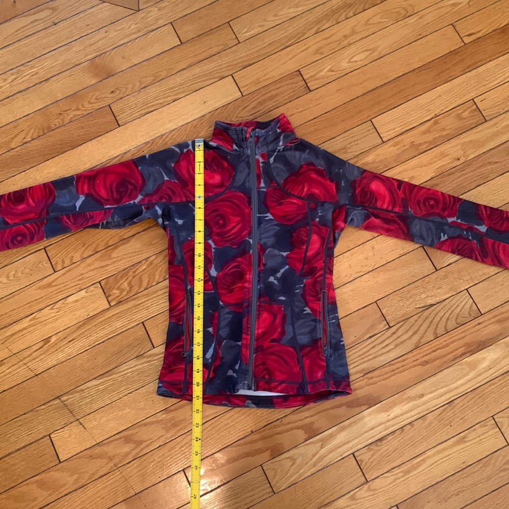 Lululemon defined jacket